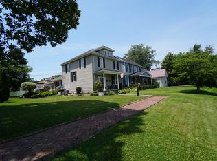 509 Riverside Dr, Russell, KY 41169