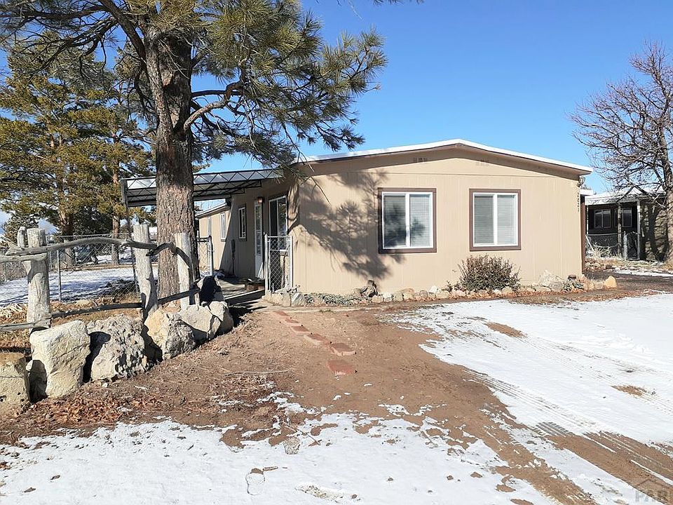 1st image of 2821 Applewood Dr