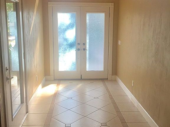 2nd image of 104 Silver Fern Ct