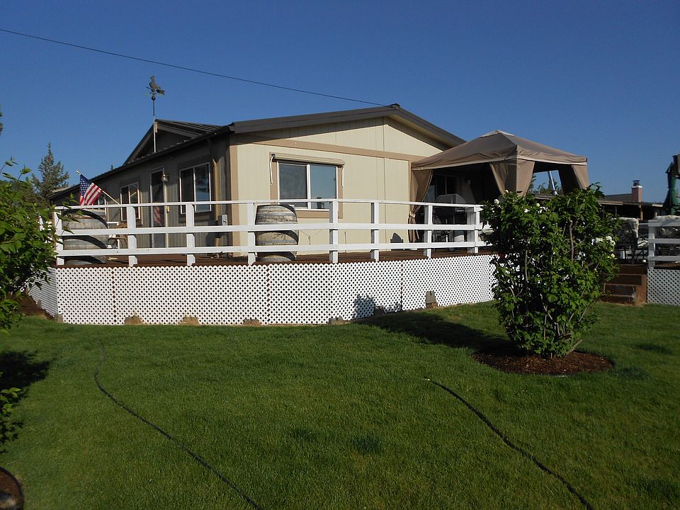 side yard