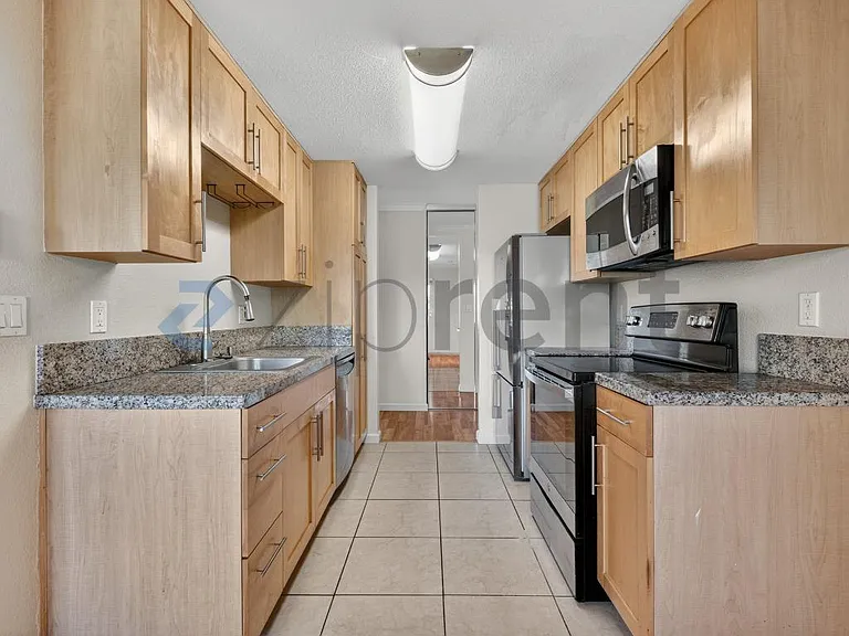 355 Masters Ct #1 — Photo 10
