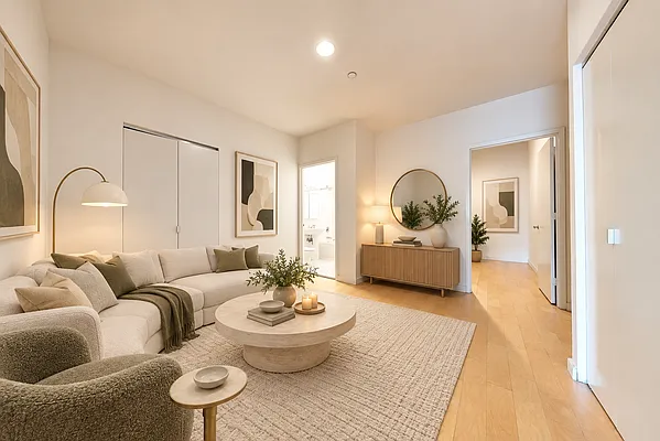 Living room, photo 2
