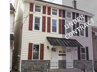 304 Buchanan St, Phoenixville, PA 19460