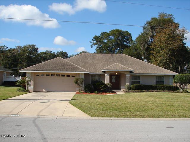 1st image of 3212 SE 23rd Ave