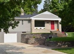 2003 Rockne Dr, South Bend, IN 46617