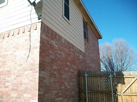 4th image of 7300 Circle Dr