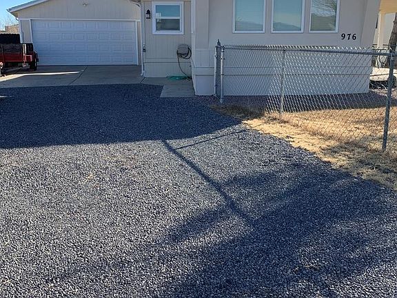 3rd image of 976 S Dante Dr