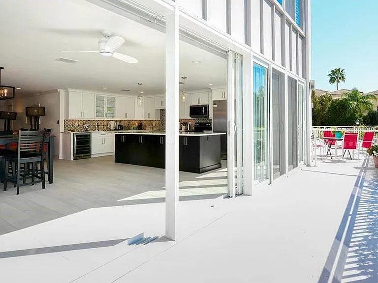 1125 W Peppertree Dr #102 — Photo 37