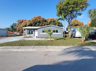 1122 W 26th Ct, Riviera Beach, FL 33404