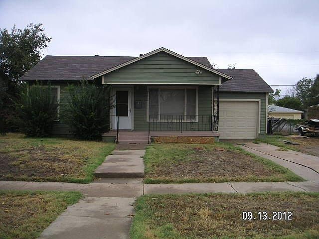 1st image of 750 S La Salle Dr