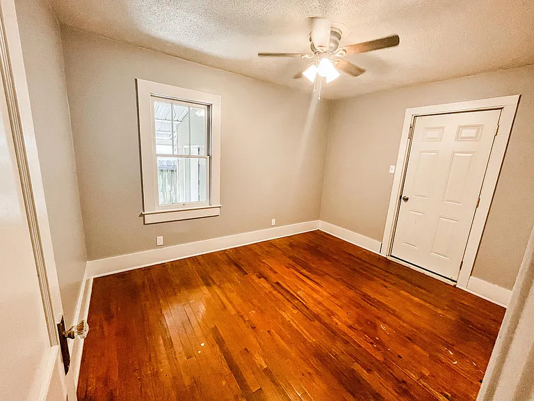 616 W Saint Louis St #A — Photo 11