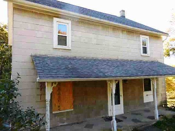 3rd image of 33 Passaic Ave