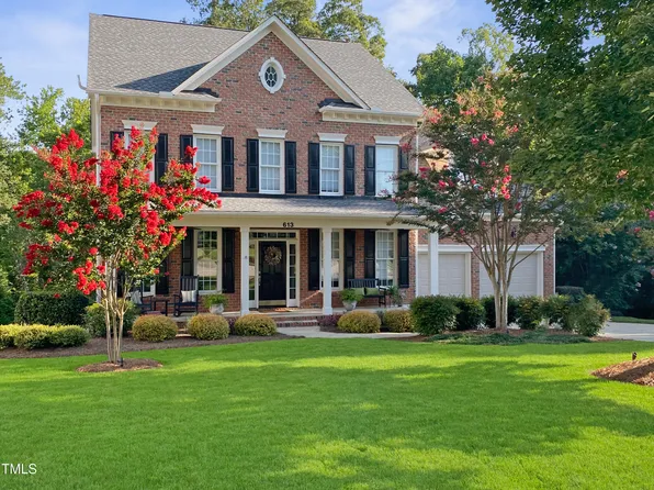 613 Wescott Ridge Dr, Holly Springs, NC 27540