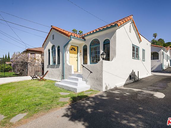 2nd image of 2237 1/2 W Avenue 33
