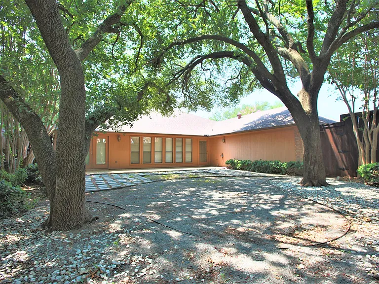 6311 Crested Butte Dr — Photo 17