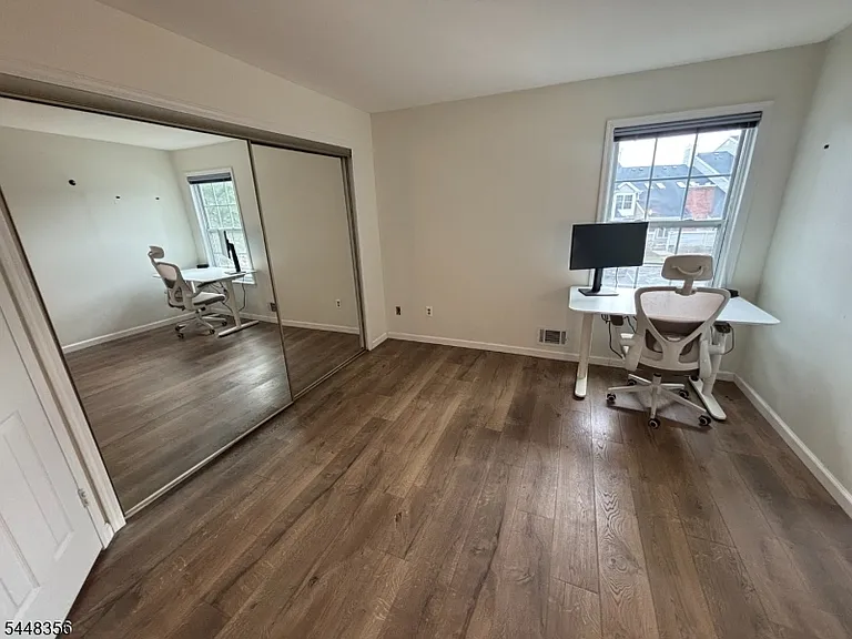 702 Pinehurst Ct #7 — Photo 15