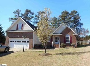 3 Cade Ct, Mauldin, SC 29662