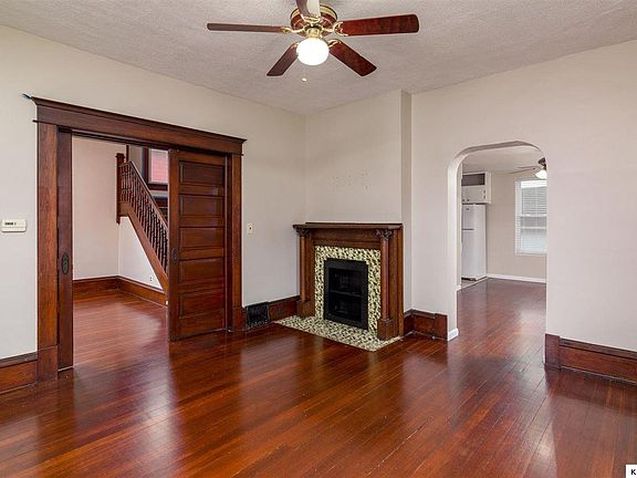 4th image of 202 E Hamtramck St