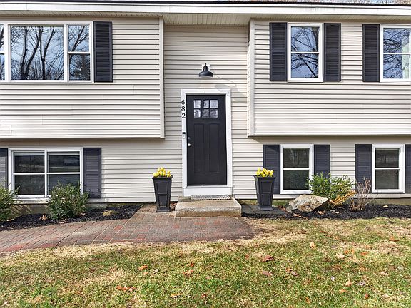 2nd image of 682 S Waterboro Road