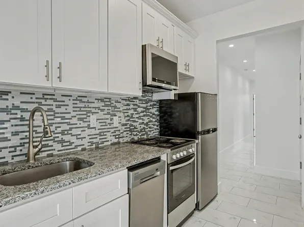 1602 Avenue R image 31 of 36