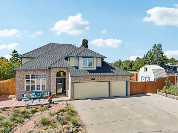 2425 Willow Lane, Longmont, CO 80503