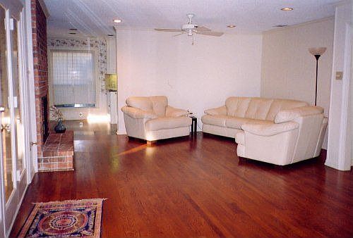 3rd image of 14415 Valley Hi Cir