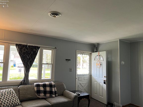 4th image of 531 Glenwood Dr