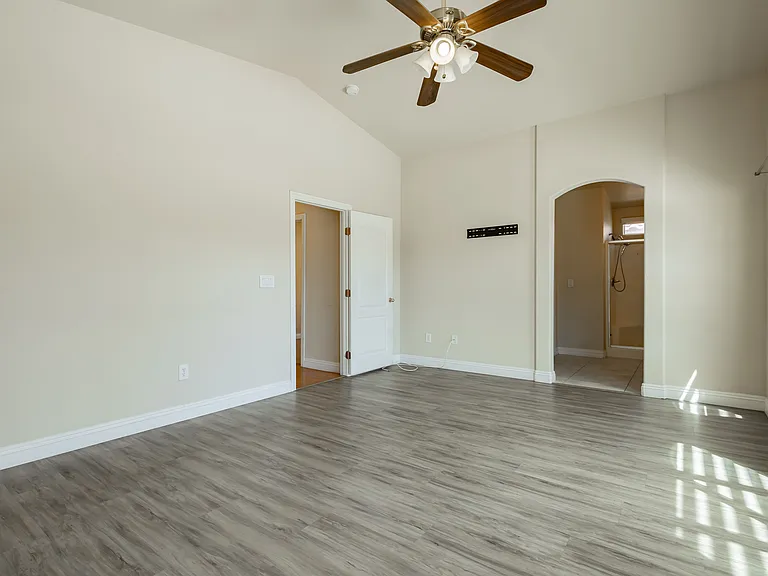 6704 Arctic Breeze St — Photo 14