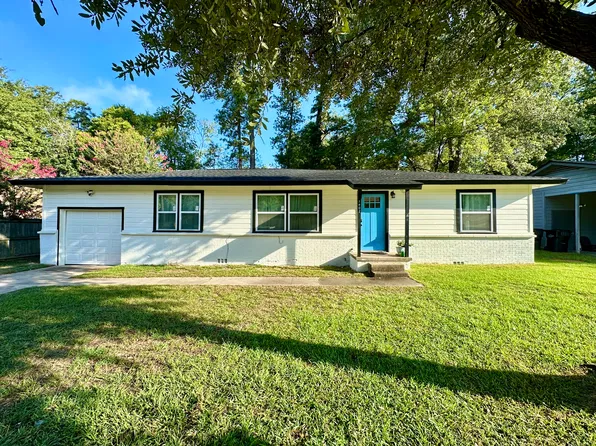 1407 Ruth Dr, Longview, TX 75601