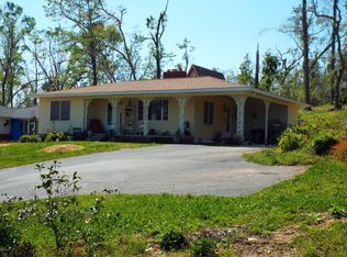 2943 Noland St, Marianna, FL 32446