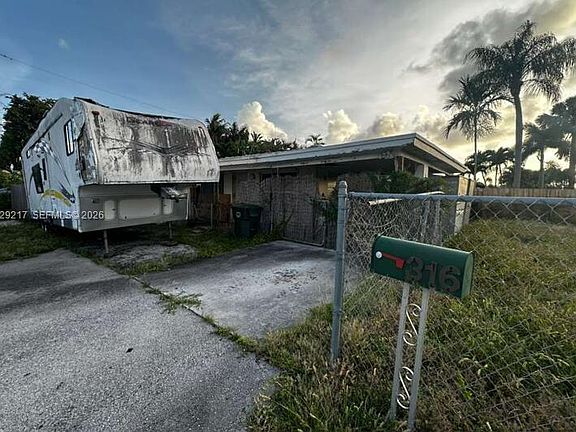2nd image of 316 NW 47th Ct