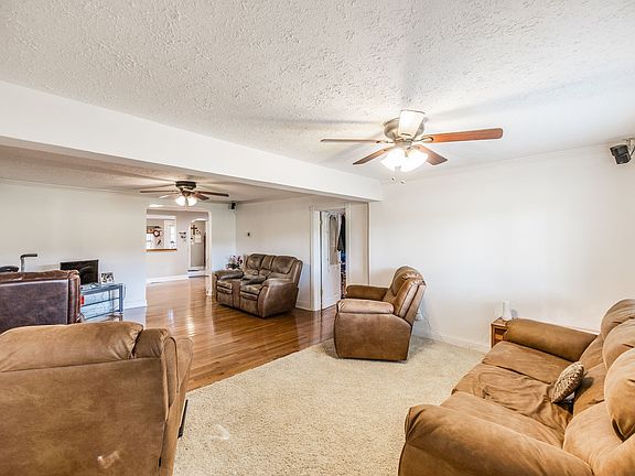 4th image of 2544 S Mount Pleasant Rd