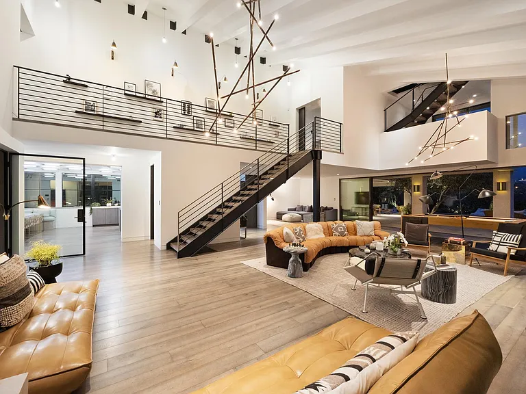 Plenty of space to make yourself at home!