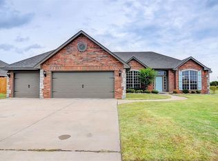 2405 Annalane Dr, Norman, OK 73072