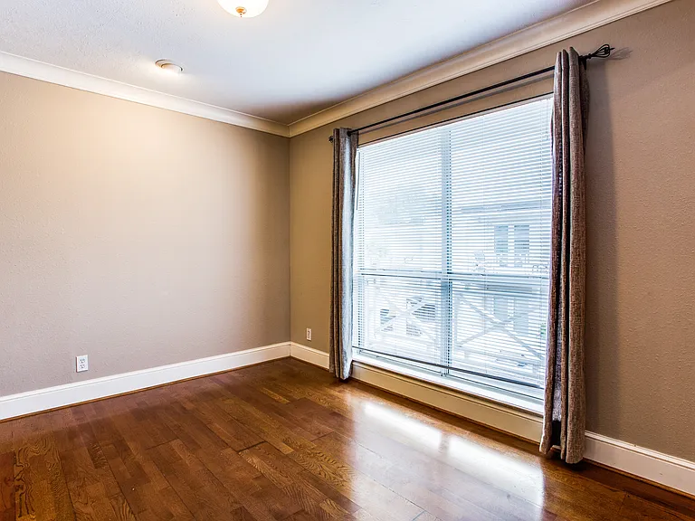 5937 E University Blvd #227 — Photo 7