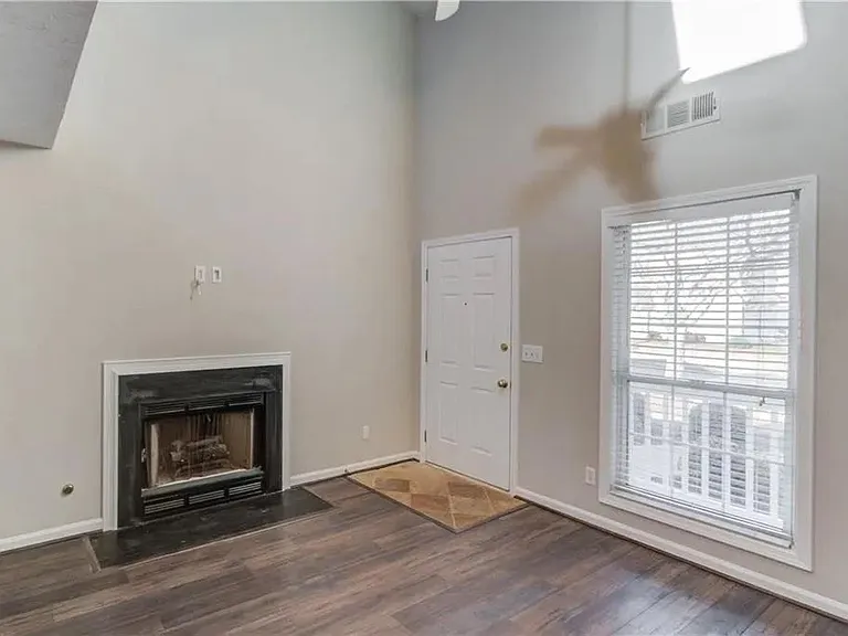 3431 Avensong Village Cir — Photo 3