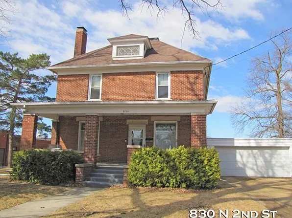 830 N 2nd St, Platteville, WI 53818