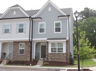 302 Old Grove Ln, Apex, NC 27502