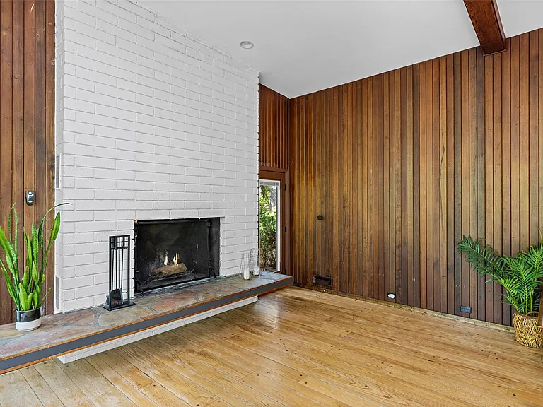 3954 N Ellamae Rd — Photo 28