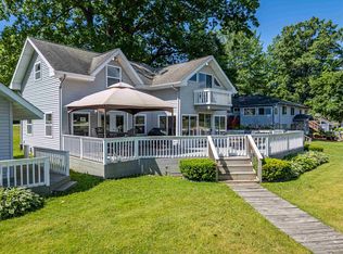 1379 Sioux St, Gladwin, MI 48624