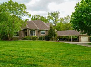 513 Jones Ln, Hendersonville, TN 37075