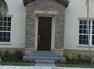 9224 SW 170th Pl, Miami, FL 33196