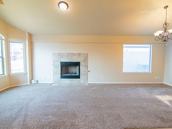 5th image of 12552 Wolf Berry Dr