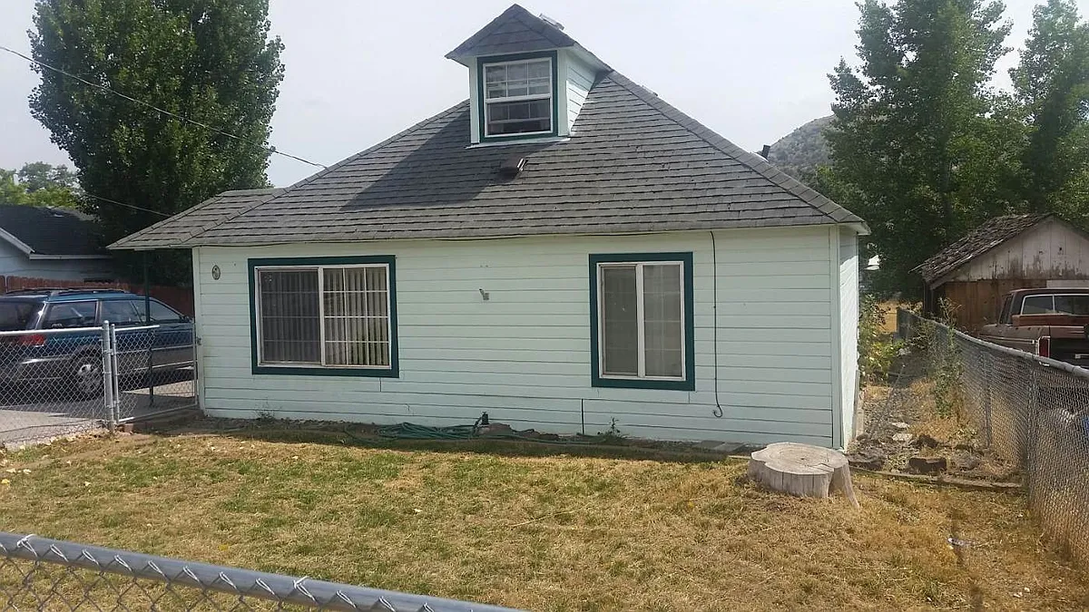 Building Photo - 4640 Balsam Dr