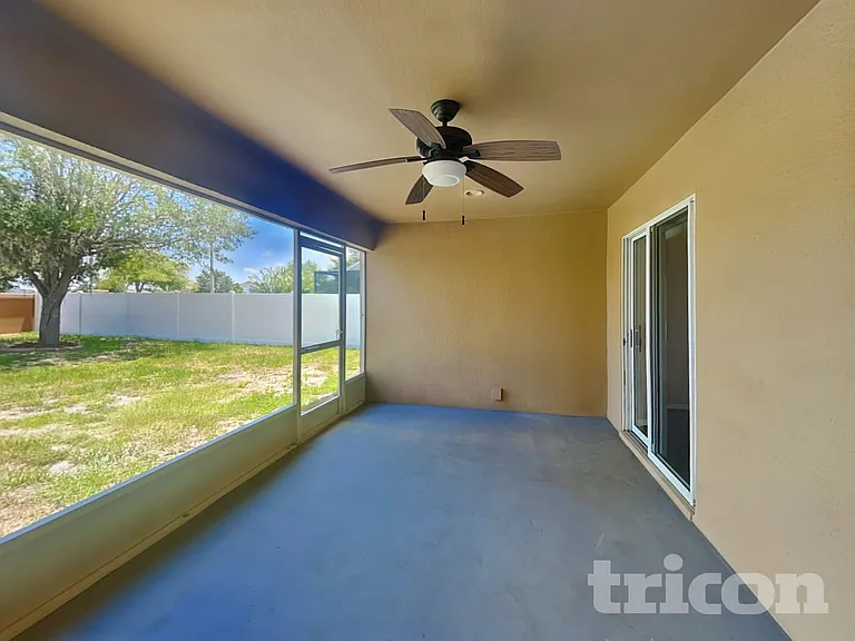 10752 Carloway Hills Dr — Photo 21