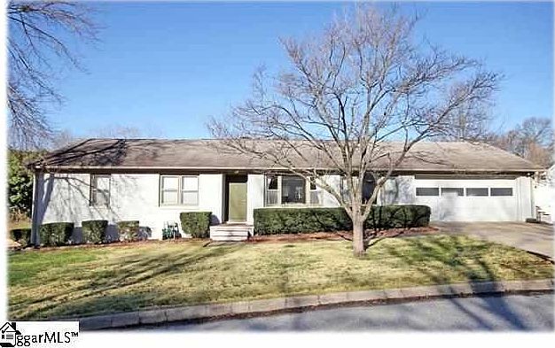 1st image of 9 Blackenridge Dr