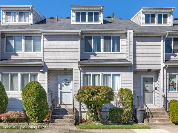70 Dinsmore St APT E, Staten Island, NY 10314