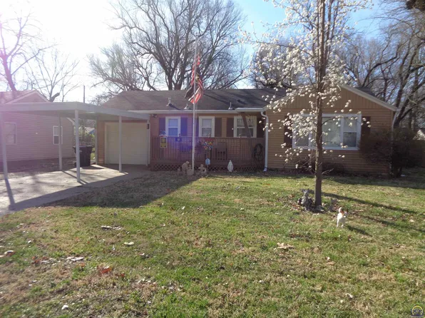 2425 SW 26th Dr, Topeka, KS 66611