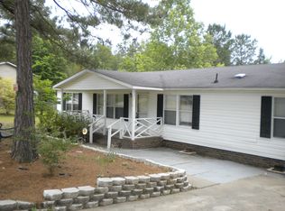 1918 Scottish Ct, Raeford, NC 28376