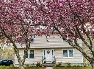 57 Sessa Ln, Niantic, CT 06357